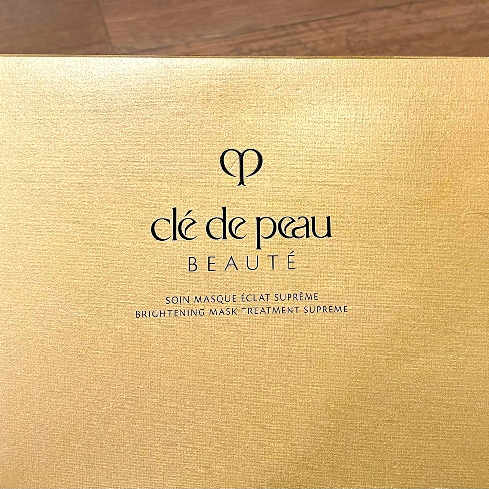 Cle de Peau, 3 NEW Brightening Face Masks